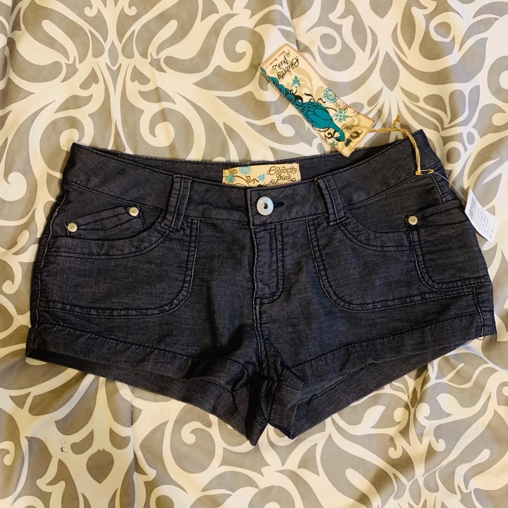 🌺CELEBRITY PINK BOOTY SHORTS🌺
